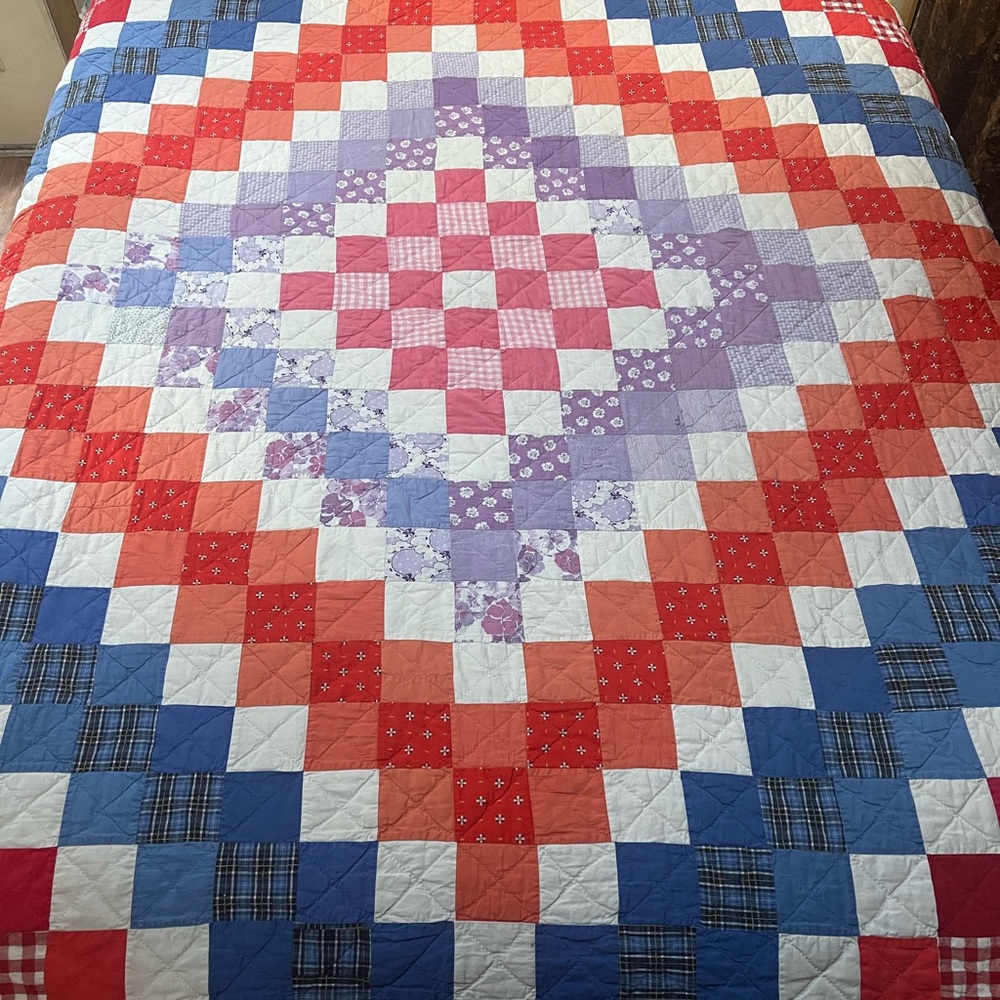 Handmade Patchwork Quilt Full Queen 87x73 Vintage Cotton Bedspread - Picture 4 of 7